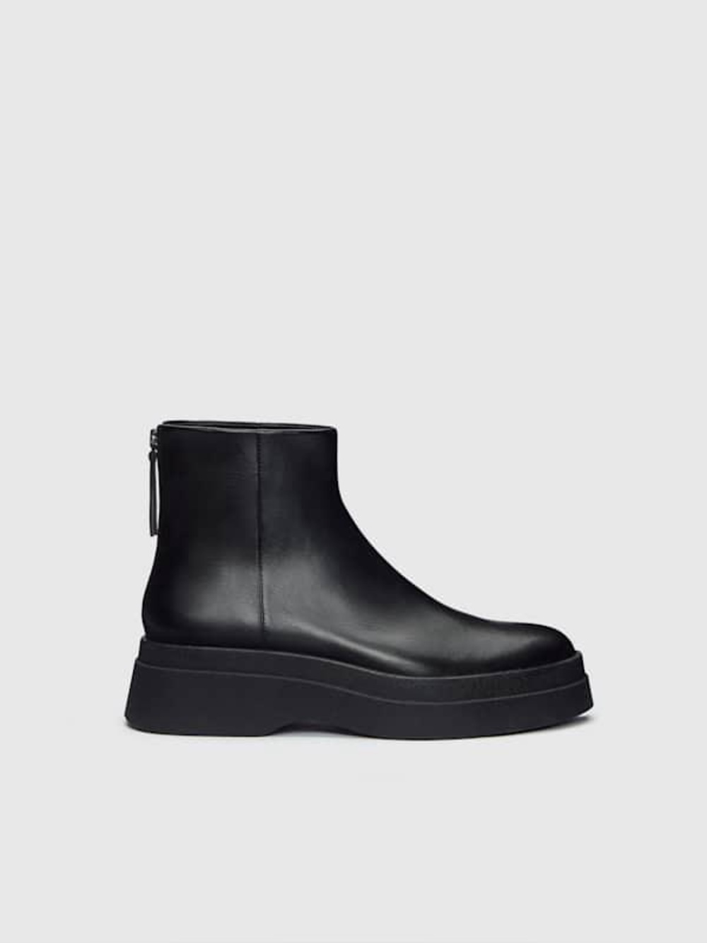 Reformation Nadira Black Platform Chelsea Boot 7.5